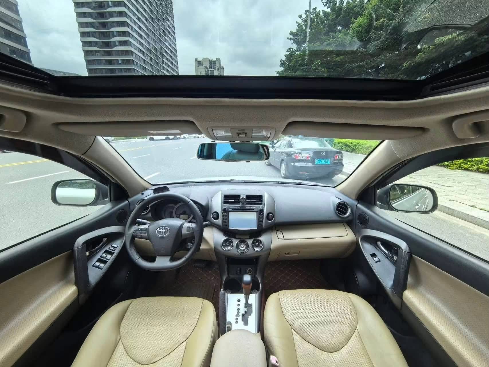 Toyota Rav4 2012