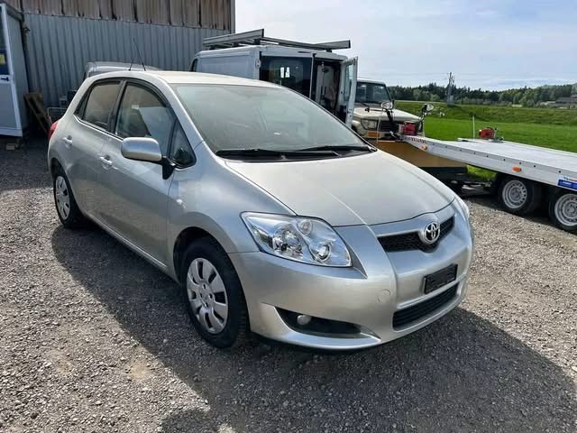 Toyota Auris 2008