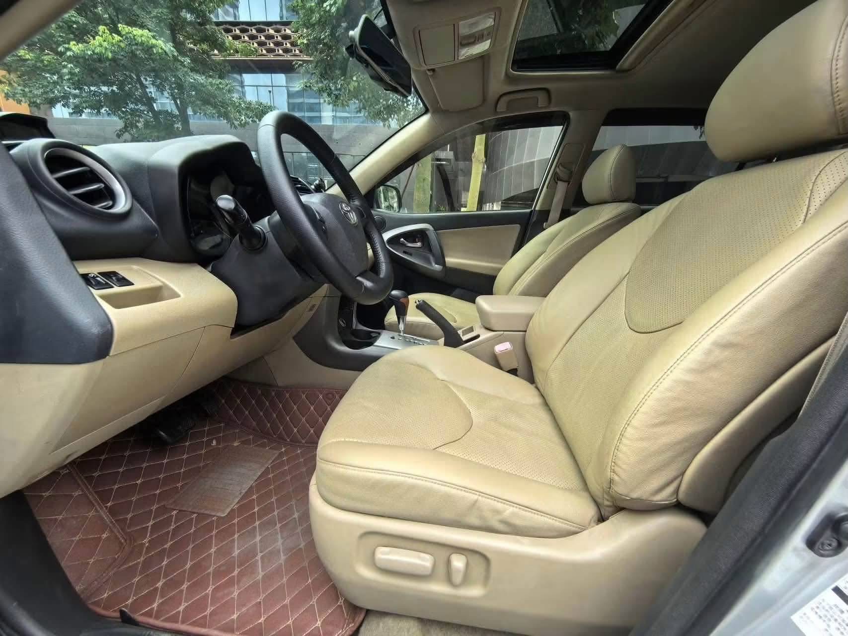Toyota Rav4 2012