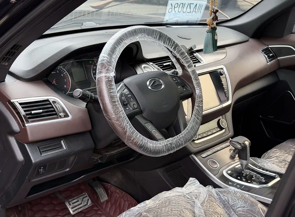 Landwind X7 2017 panoramic