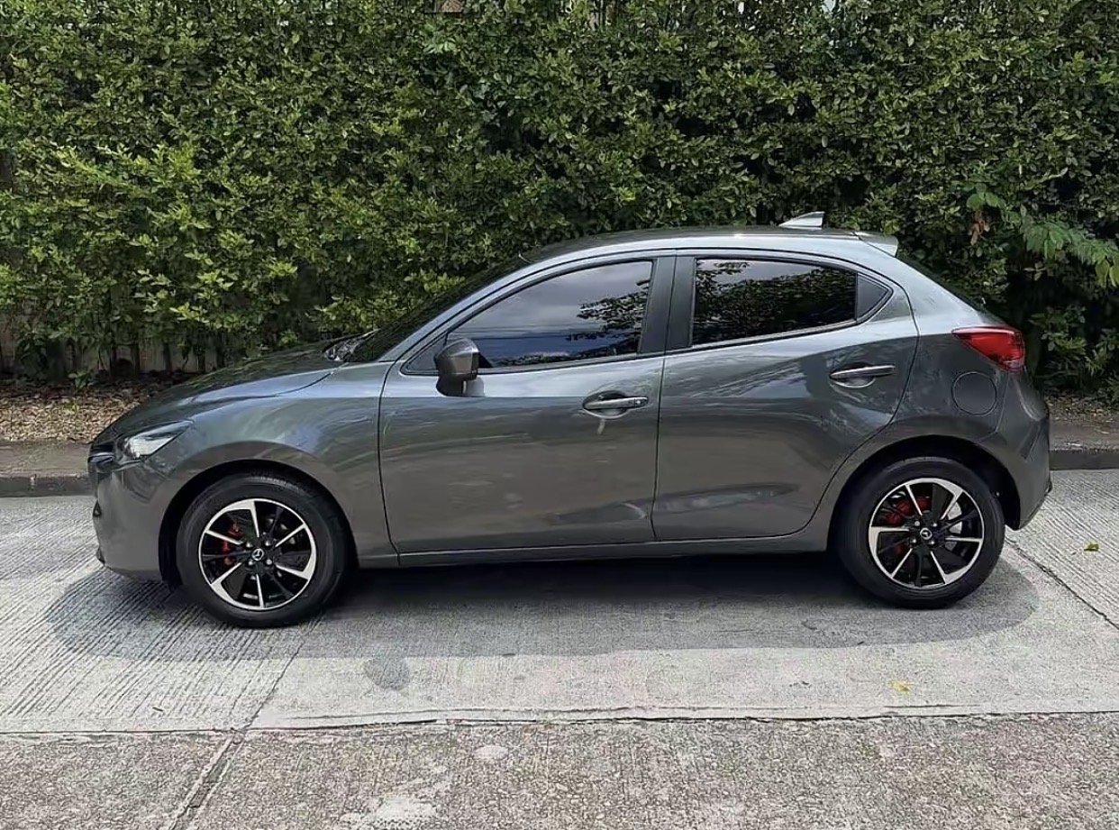 MAZDA 2 GRAND TOURING Lx 2026