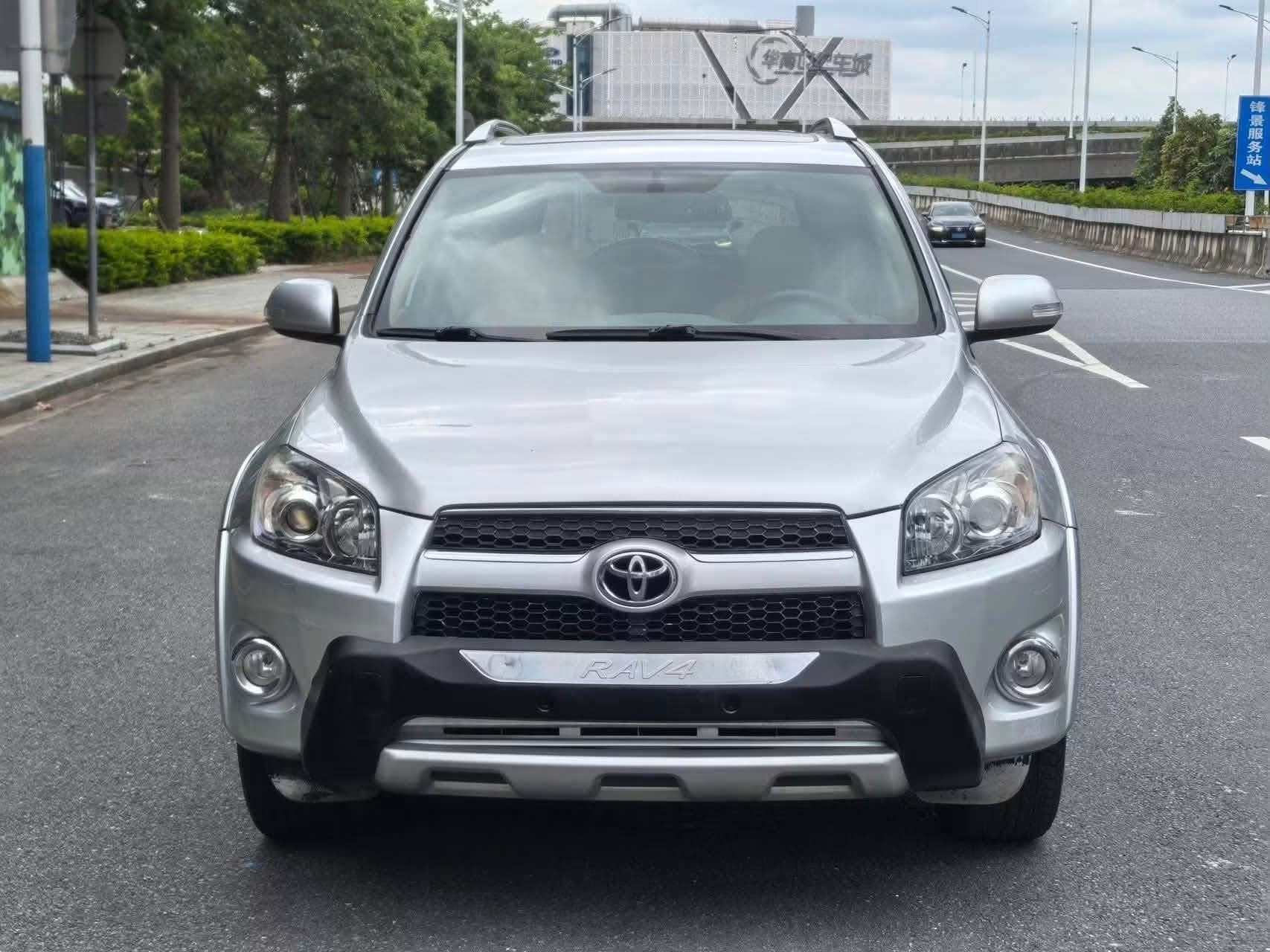 Toyota Rav4 2012