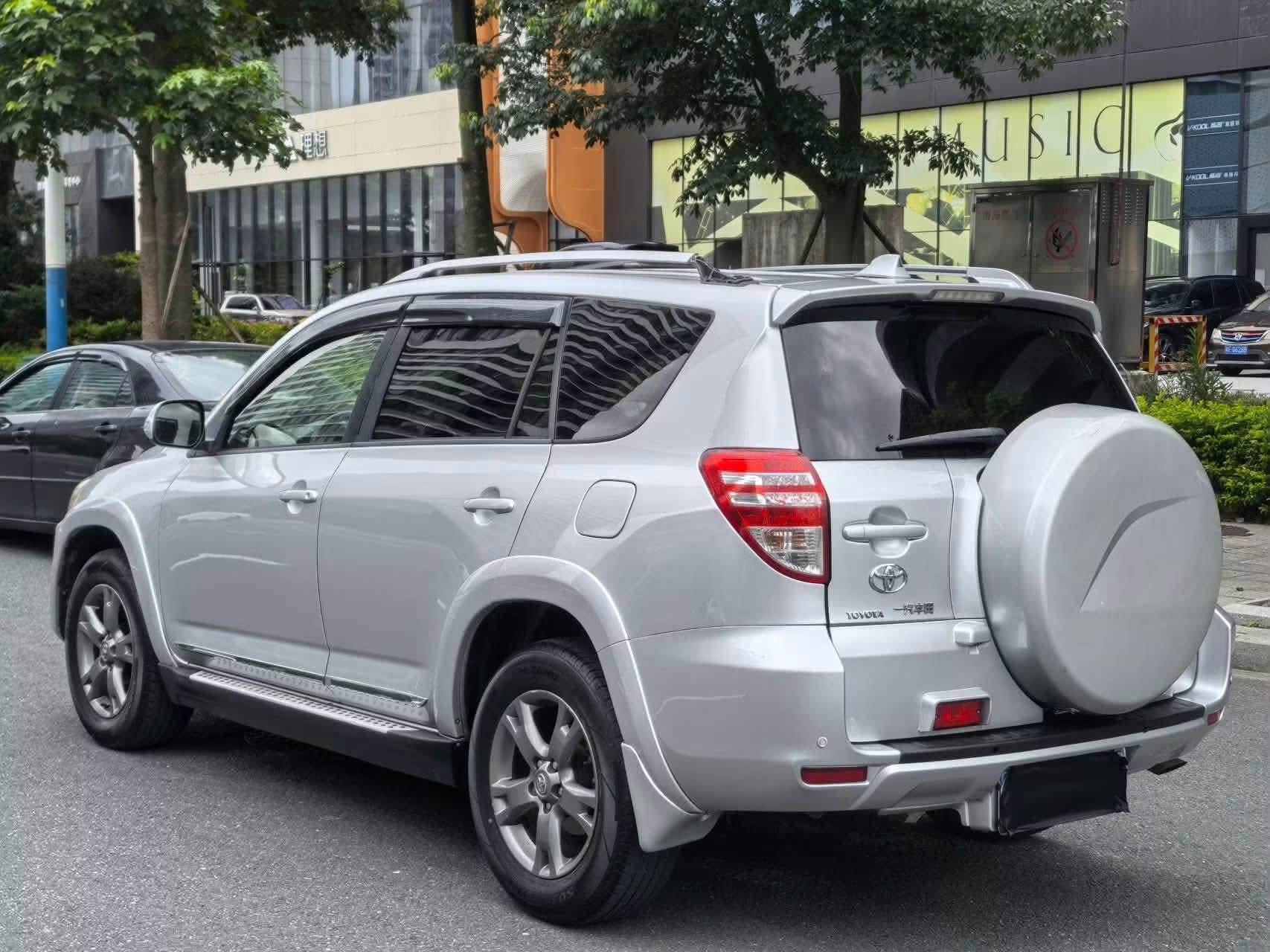 Toyota Rav4 2012