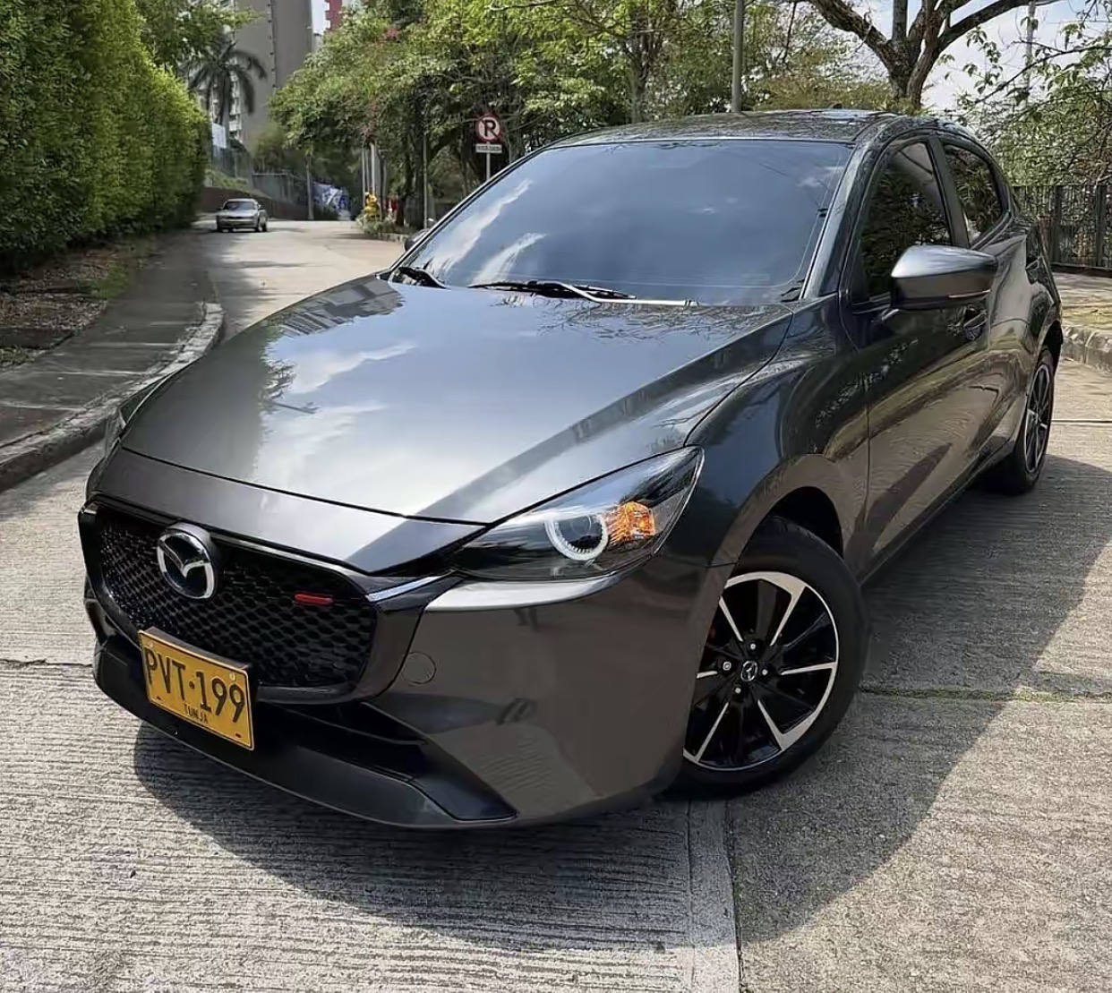MAZDA 2 GRAND TOURING Lx 2026