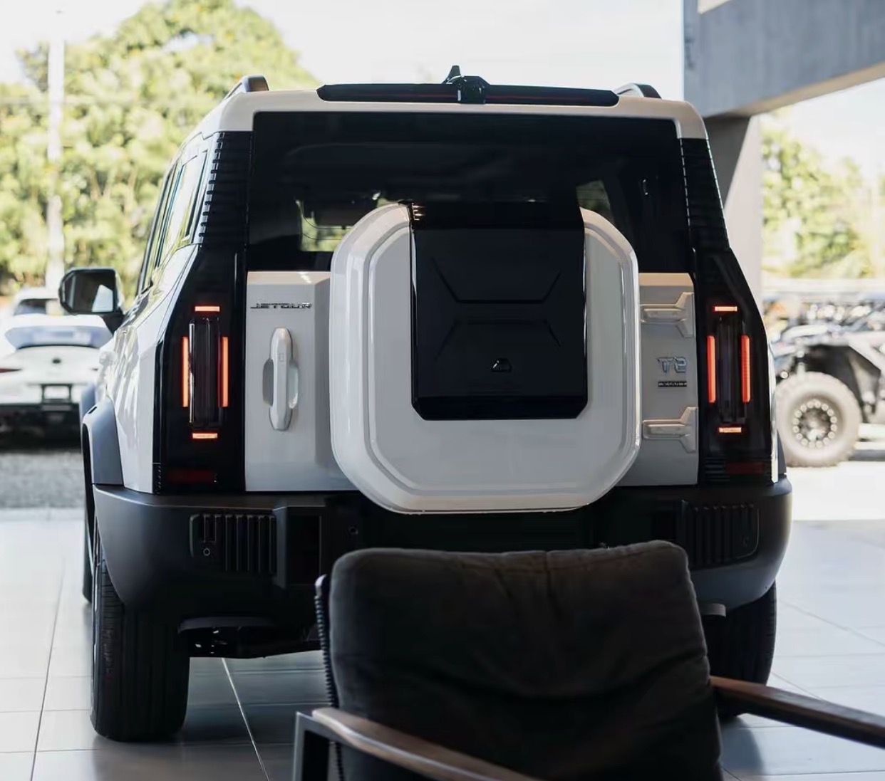 Jetour T2